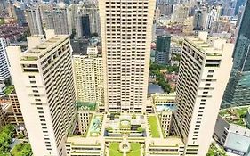 Centre Serviced Apartment